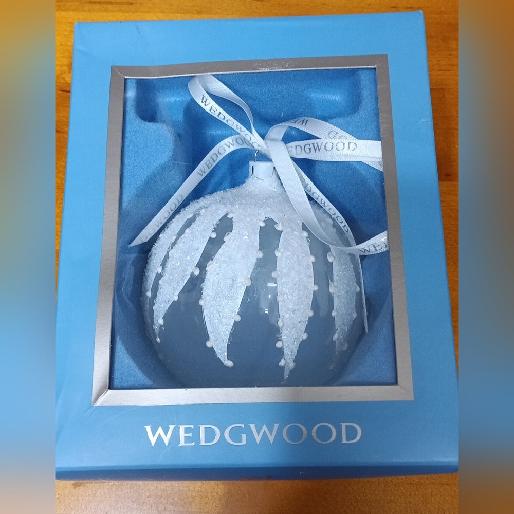 Wedgwood Blue White Frosted 4” Snow Glass Ball Ornament  Original Box